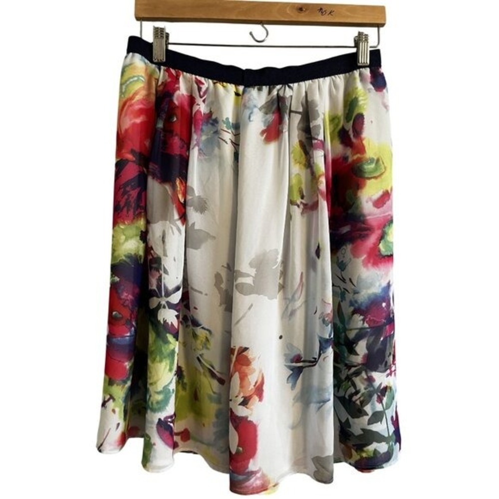 Colorful Floral Mini Skirt White M Preppy Coastal Resort Work Flowy Chic Classic